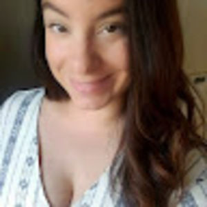 Meet your Posher, Desiree